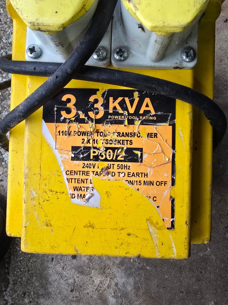 3.3KVA SITE TRANSFORMER 110V TWIN OUTLET 16AMP