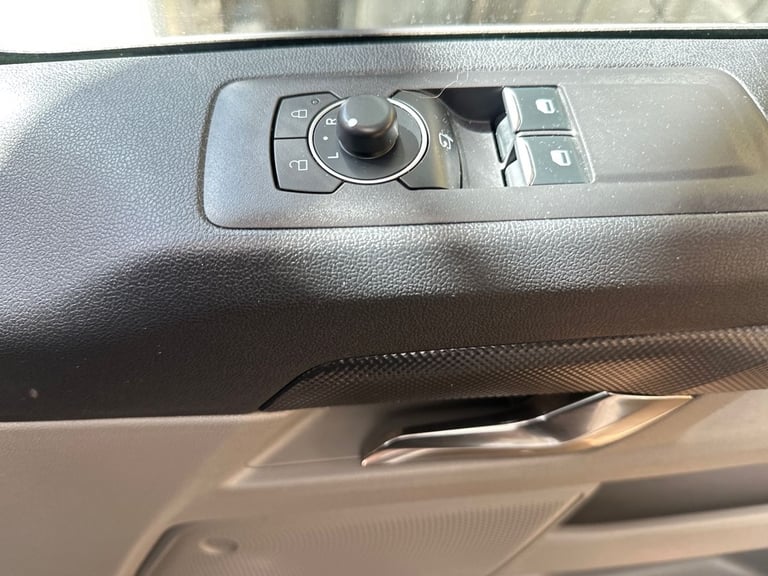 2024 Ford Transit Custom 2.0 EcoBlue 136ps H1 Van Limited PANEL VAN DIESEL Manual