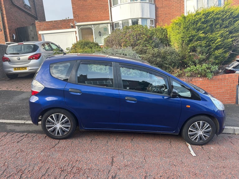 2010 Honda Jazz - 97k miles - JUNE 2026 MOT - *SERVICE HISTORY*