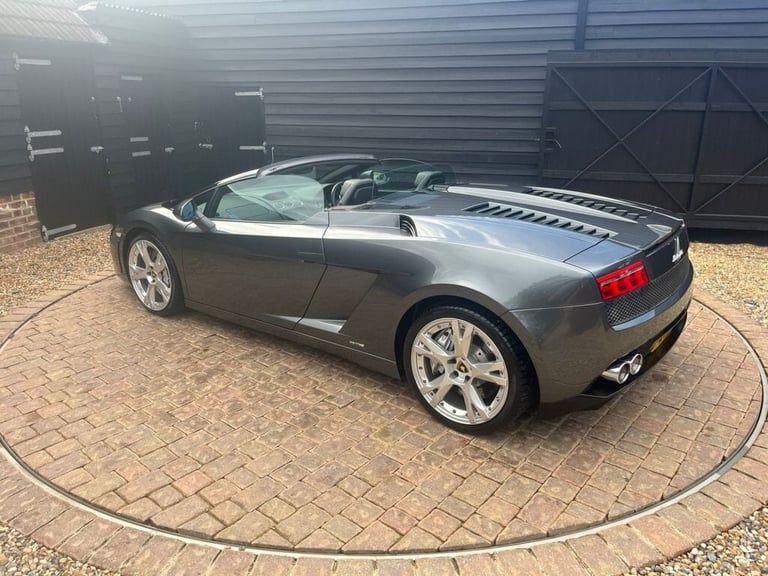 2011 Lamborghini Gallardo 5.2 V10 SPYDER 2d LP560-4 Convertible Petrol Semi Automatic