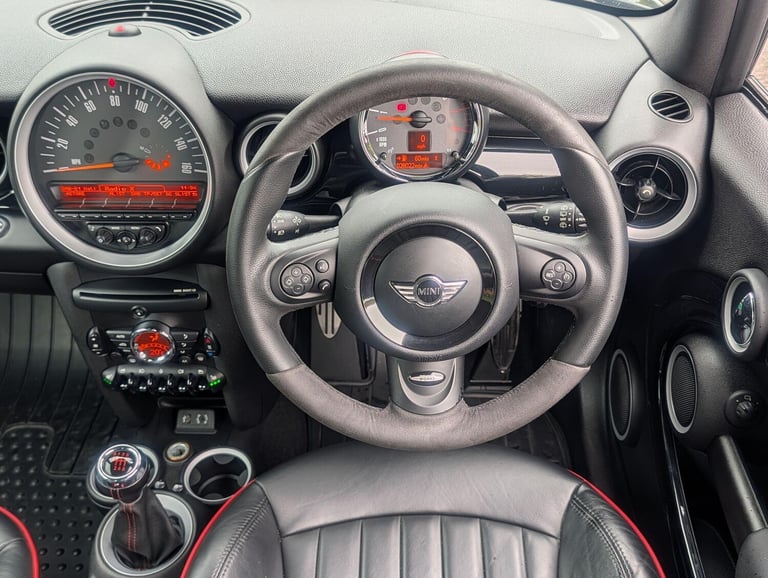 2013 MINI Hatch 1.6 John Cooper Works Euro 5 (s/s) 3dr HATCHBACK Petrol Manual