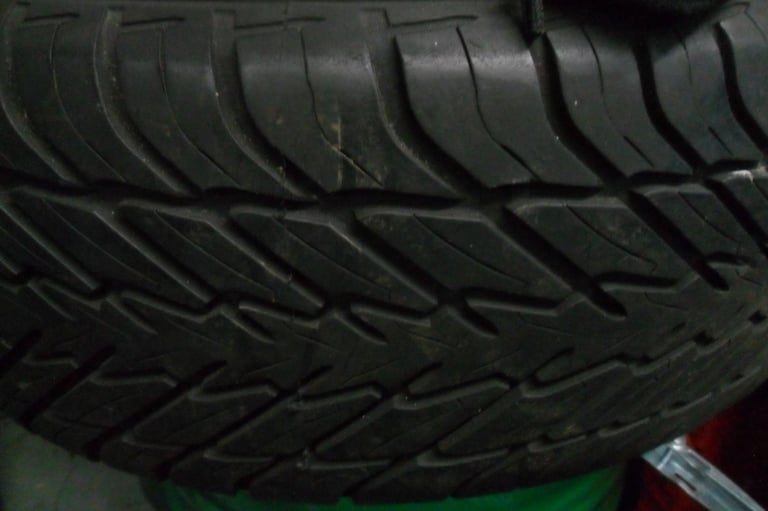MERCEDES-BENZ 4X TYRES 235/65r17 