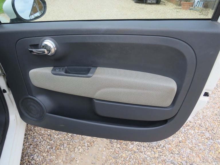 2010 Fiat 500 1.2 LOUNGE 3 DOOR HATCHBACK Petrol Manual