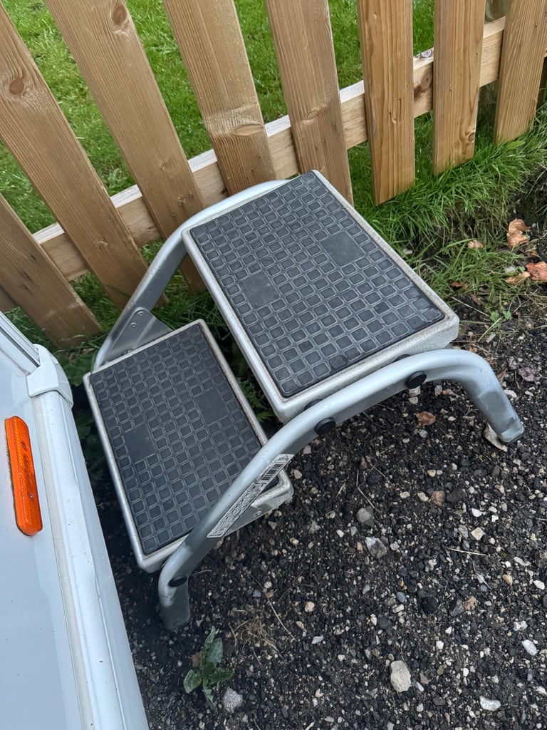 2022 Swift Major 6TD Touring Caravan and Awning