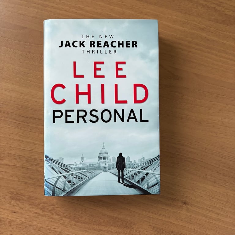 image for JACK REACHER by Lee Child - 6 HARD BACK BOOKS + 2 PAPERBACKS