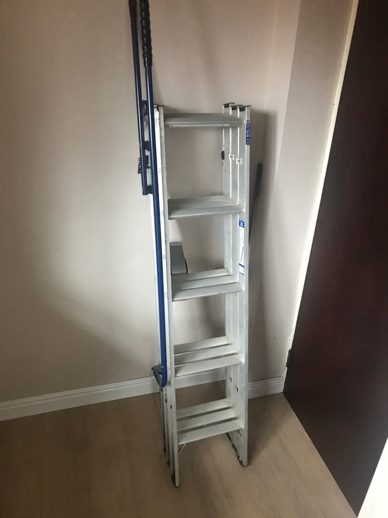 Aluminium loft ladder 