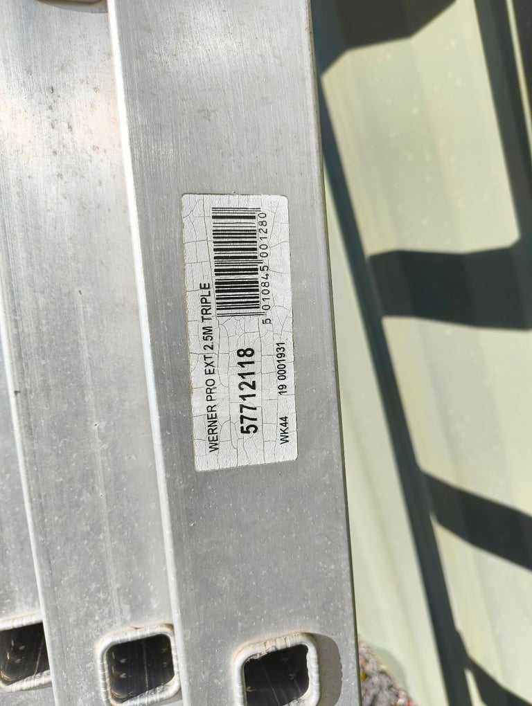 Werner Pro 3 Section Extension Ladder 2.5m - 5.7m + Off Stand + Roof Bar Clamps