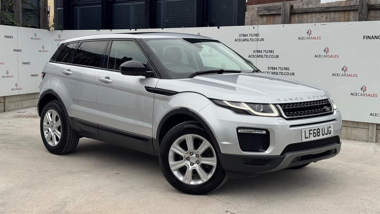 image for 2018 Land Rover Range Rover Evoque 2.0 TD4 SE Tech Auto 4WD Euro 6 (s/s) 5dr ESTATE Diesel Automatic