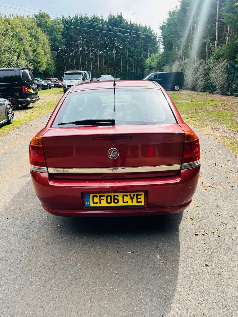 Vauxhall, VECTRA, Hatchback, 2006, Manual, 1796 (cc), 5 doors