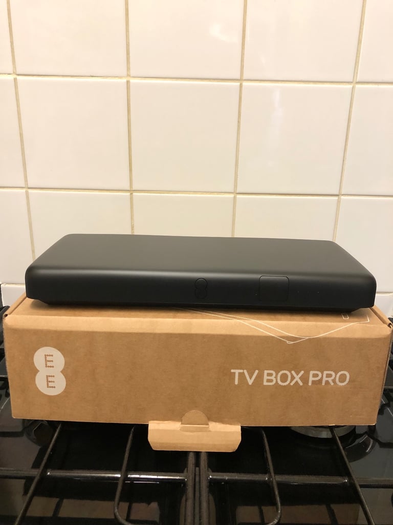 EE TV Box Pro 4K HDR Set Top Box Recorder 1TB Storage Subscription Free Youview Receiver