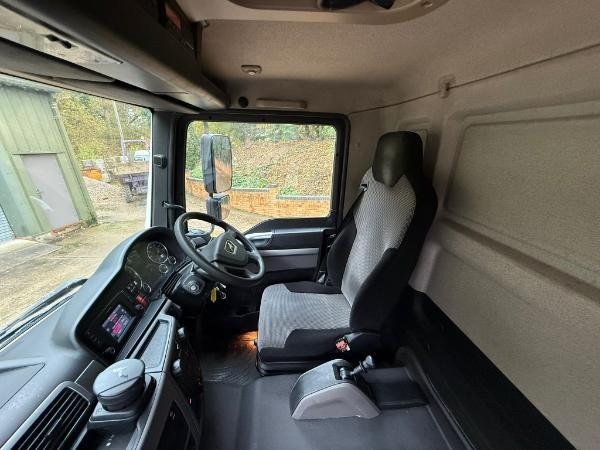 MAN TGM26.320 25ft 5 Dropside Scaffold Body 