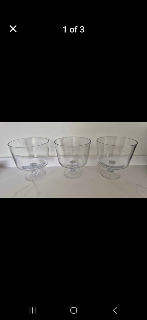 FREE - Set of 3 glass bowls 