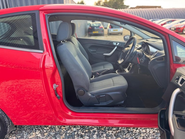 2012 Ford Fiesta 1.25 Zetec Euro 5 3dr HATCHBACK Petrol Manual