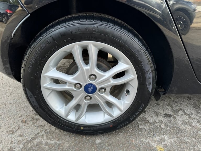 2016 Ford Fiesta 1.0 EcoBoost Zetec 5dr Powershift HATCHBACK PETROL Automatic