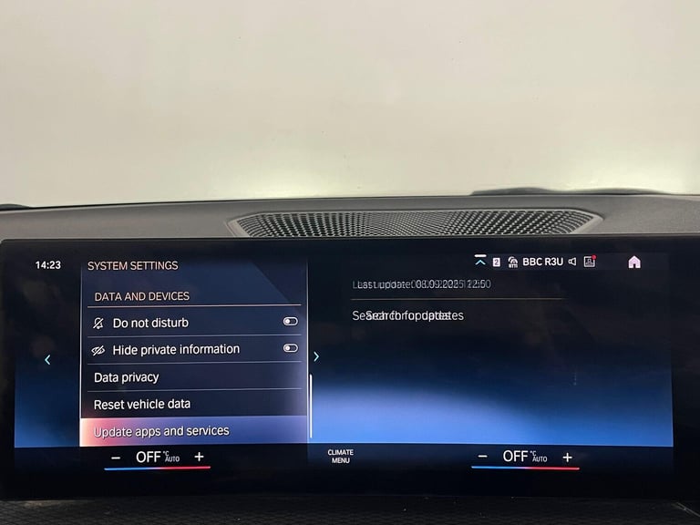 2022 BMW 3 Series 2.0 330e 12kWh M Sport Touring Auto xDrive Euro 6 (s/s) 5dr ESTATE Petrol/Elect...