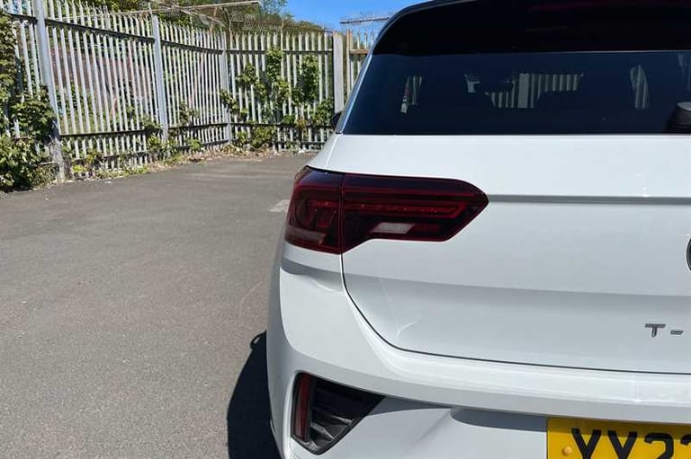 2022 Volkswagen T-Roc 1.5 TSI R-Line SUV 5dr Petrol DSG Euro 6 (s/s) (150 ps) SUV Petrol Automatic