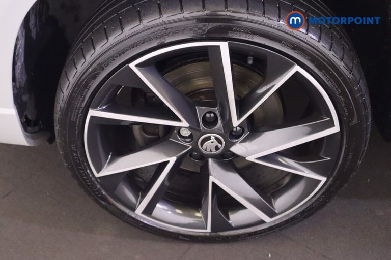 2021 Skoda Karoq 1.5 TSI Sport Line 5dr DSG ESTATE PETROL Automatic