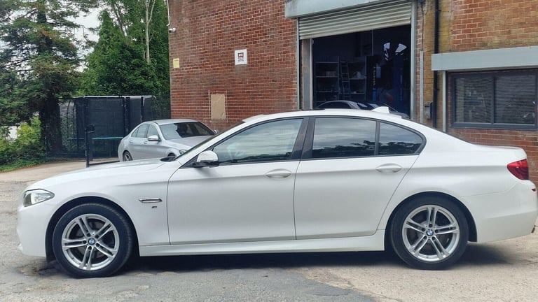 2014 BMW 5 Series 2.0 520d M Sport Auto Euro 6 (s/s) 4dr SALOON Diesel Automatic