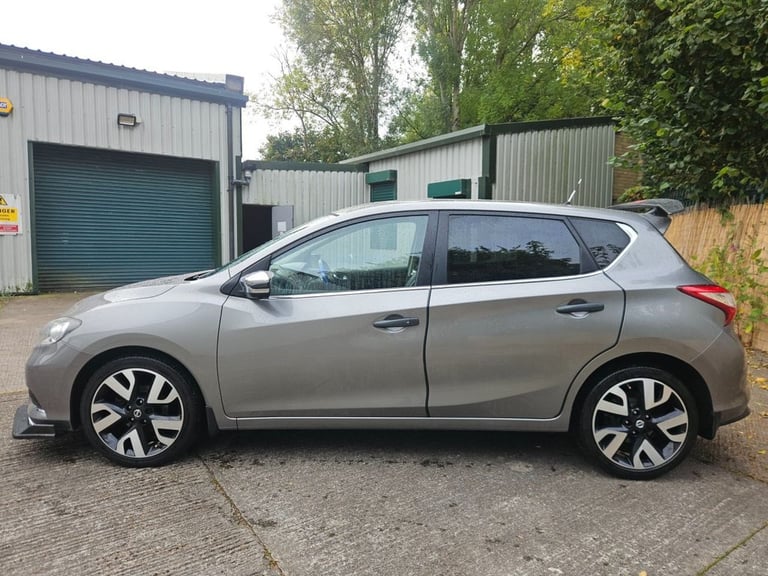 2016 Nissan Pulsar 1.5 dCi Tekna 5dr HATCHBACK DIESEL Manual