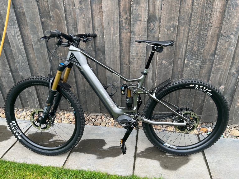 Electric mountain bike gumtree hotsell
