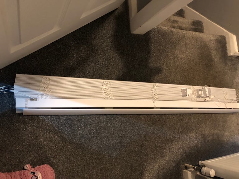 image for White made to measure blind
