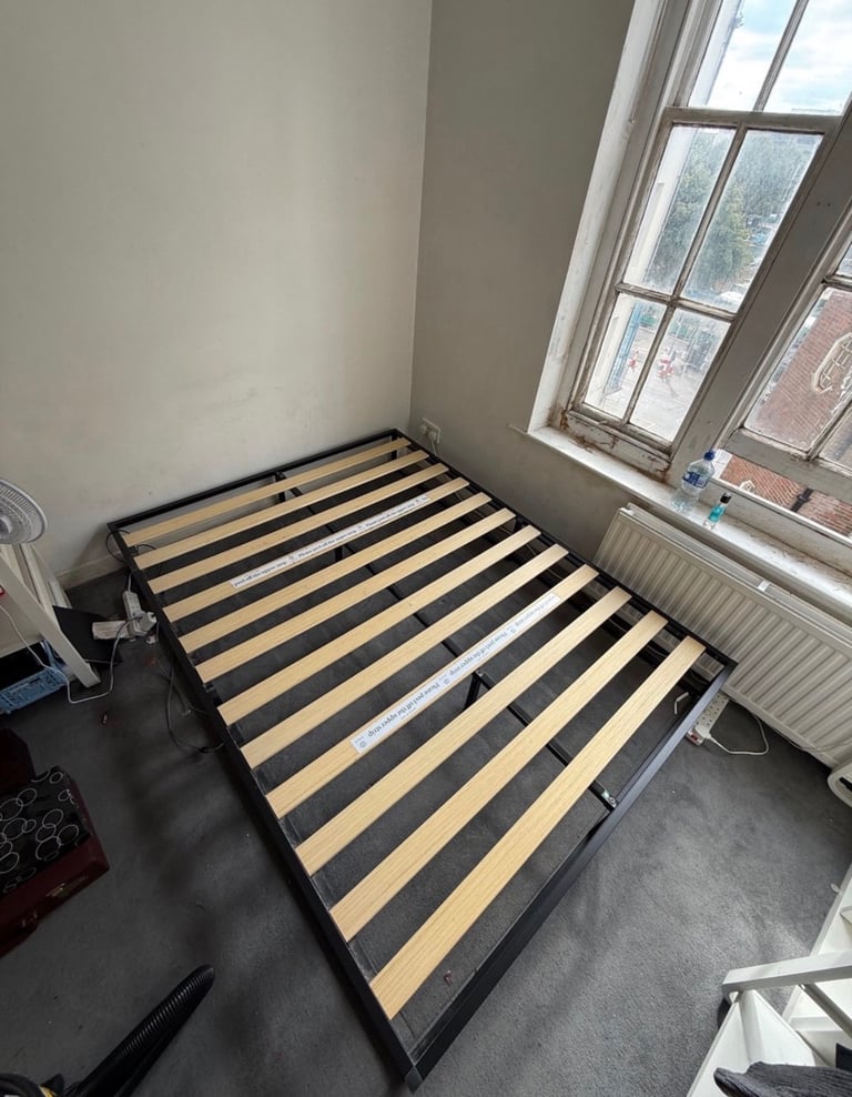 image for King size platform bed