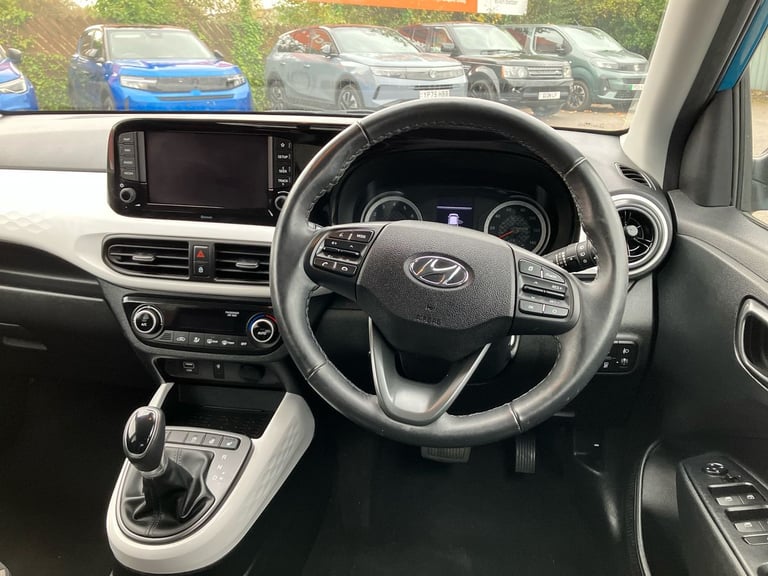 2022 Hyundai i10 1.2 MPi Premium 5dr Auto Hatchback PETROL Automatic