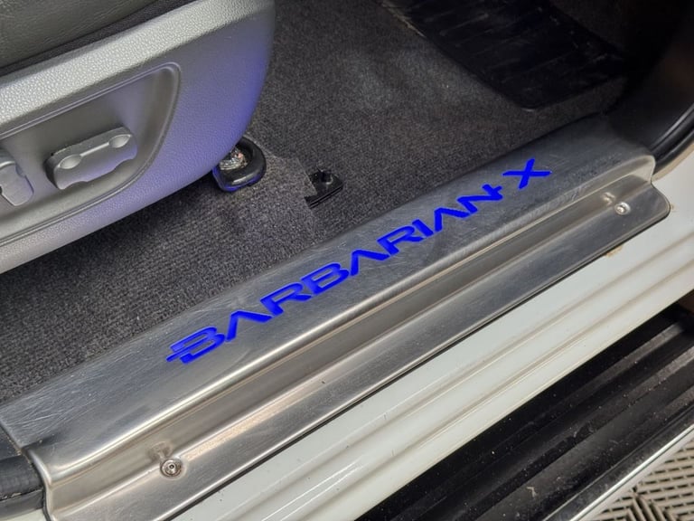 2020 Mitsubishi L200 2.2 DI-D DC Barbarian X Pickup Double Cab 4dr Diesel Auto 4WD Euro 6 (s/s)  ...