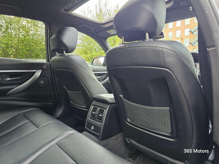 2018 BMW 3 Series 2.0 320i M Sport Shadow Edition Auto xDrive Euro 6 (s/s) 4dr SALOON Petrol Auto...