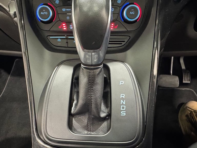 2018 Ford Kuga 2.0 TDCi Titanium X SUV 5dr Diesel Powershift Euro 6 (120 ps) HATCHBACK Diesel Aut...