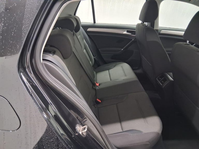 2014 Volkswagen Golf 1.6 TDI BlueMotion Tech Match Hatchback 5dr Diesel Manual Euro 5 (s/s) (105 ...