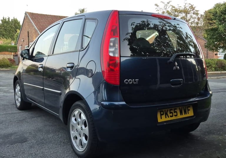 1 Previous owner. Well maintained. 2005/55 Mitsubishi Colt Equippe Diesel 1.5 DI-D Manual 5 door