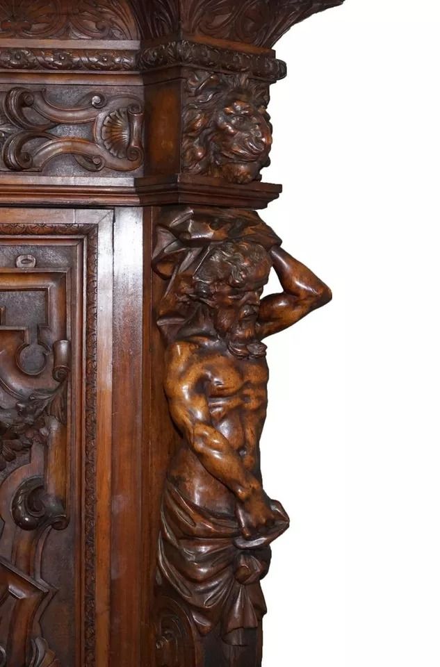 Rare Moses Michelangelo Guggenheim & Pauly Cie Et Venice Antique Carved Armoire