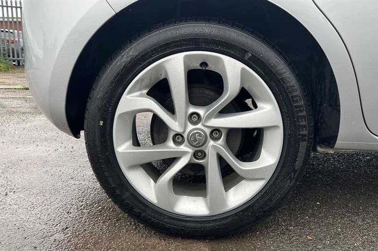 2019 Vauxhall Corsa 1.4 SRi Nav 5dr HATCHBACK PETROL Manual