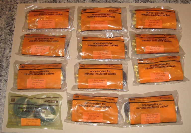 image for JOB LOT. ELECTRICAL COMPONENTS AND FITTINGS. ALL NEW