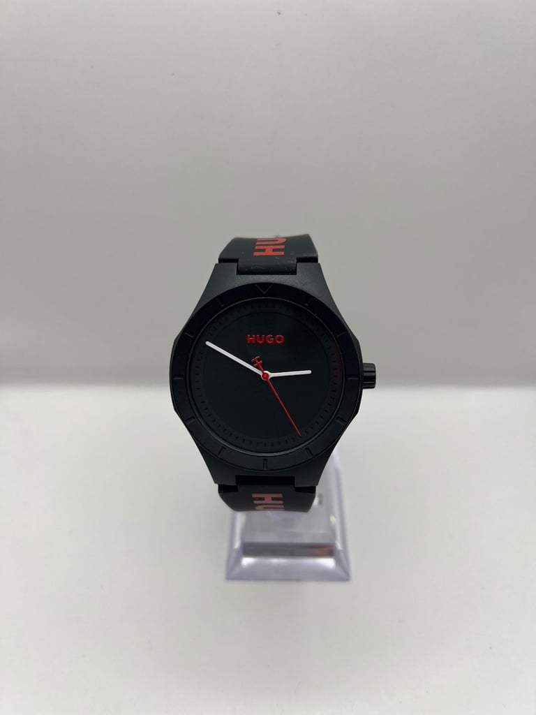 Hugo Boss 1530343 LIT Series Quartz Watch – 42mm Black Dial, Mint Condition