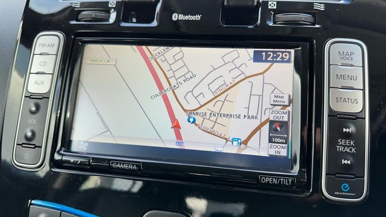 2015 Nissan Leaf 80kW Tekna 24kWh 5dr Auto HATCHBACK ELECTRIC Automatic