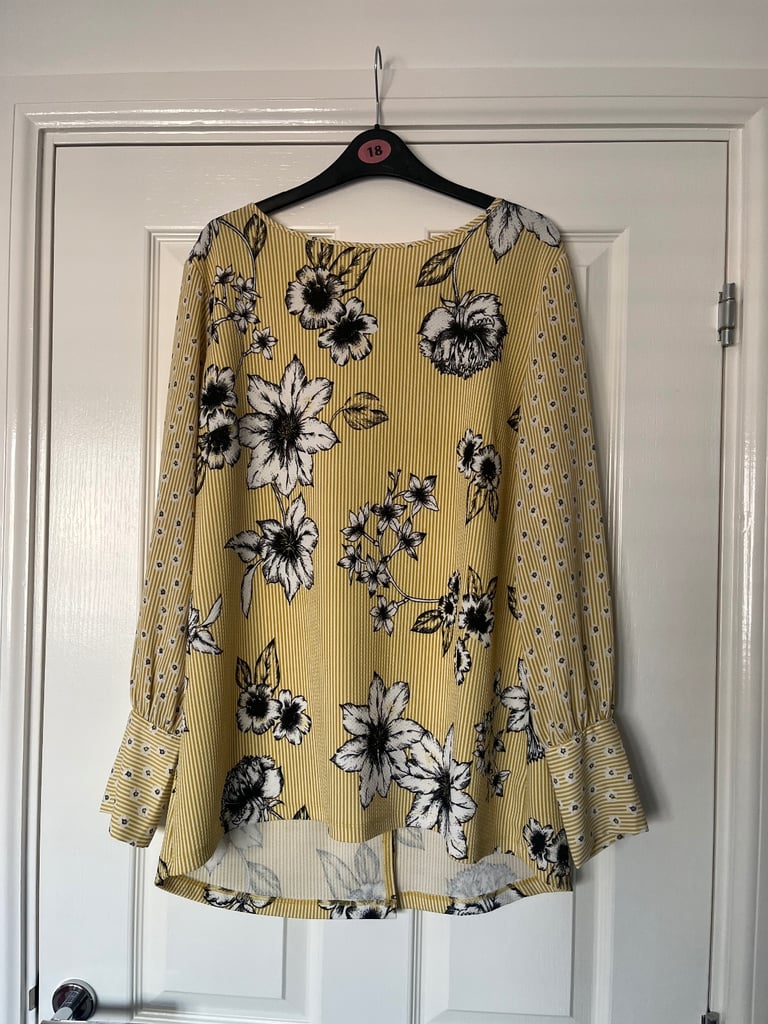 image for Bees and flowers blouse