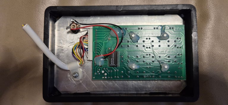 AUTOWATCH 650, SAS and IDM3 alarm system for camper caravan motorhome boat.