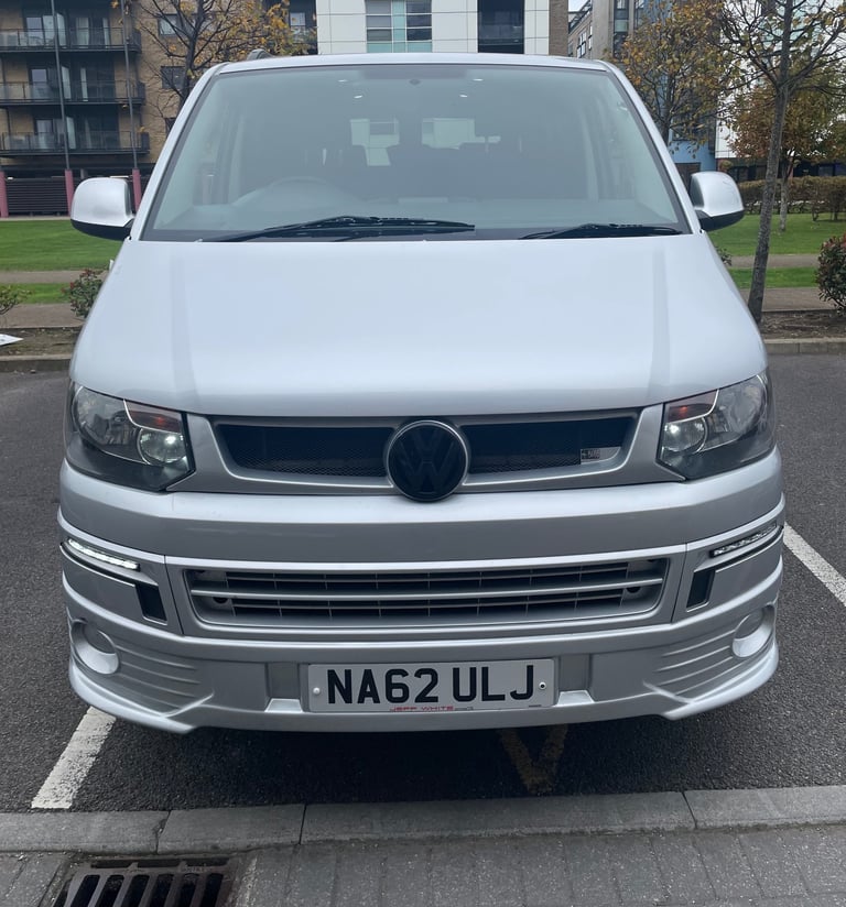 VW TRANSPORTER T5 CONVERTED VAN ROCK N ROLL BED ETC