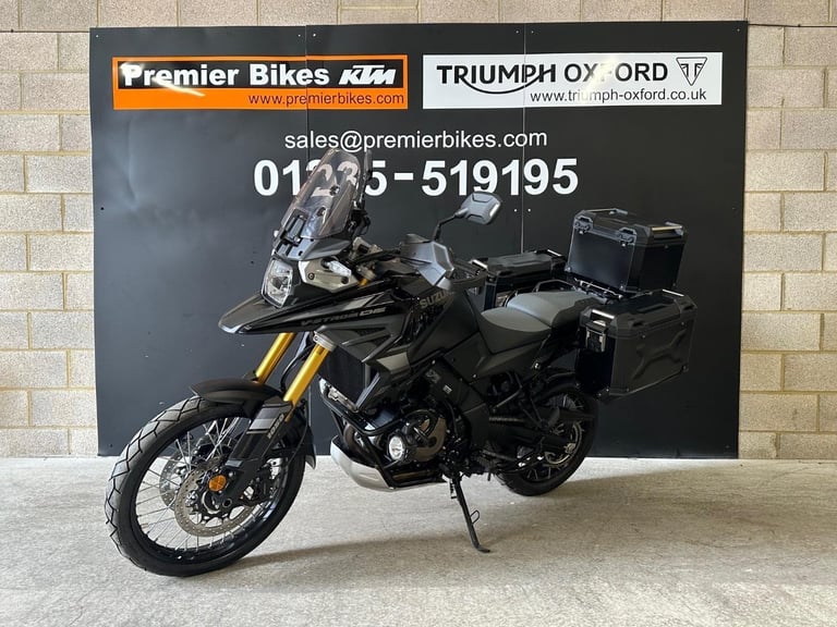 STUNNING ONE OWNER 2023/23 SUZUKI V-STROM 1050 DE MOTORCYLE 