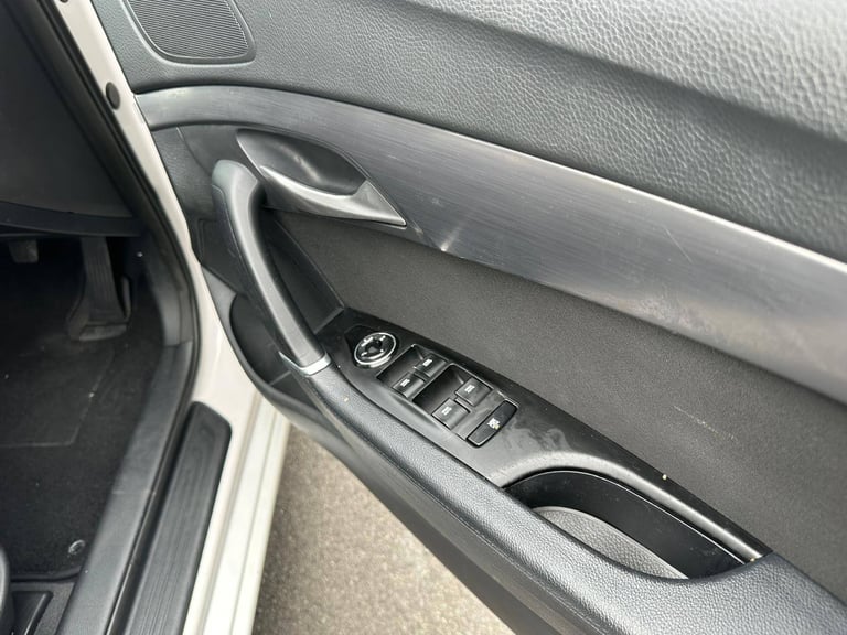 Hyundai I40 1.7L CRDI Blue Drive Diesel Estate! With 7 Service Stamps!