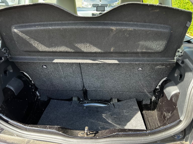 3 Door Seat MII 2013