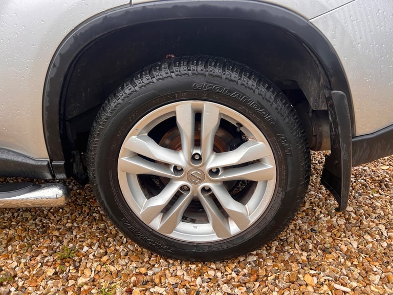 2011 Nissan X-Trail 2.0 dCi Acenta SUV 5dr Diesel Manual 4WD Euro 5 (173 ps)
