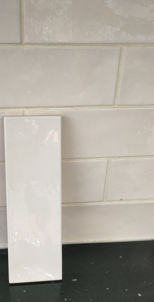 Glazed ceramic wall tiles(2m sq), ideal for kitchen - Village White