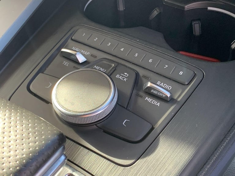 2016 Audi A4 Avant 2.0 TDI S line S Tronic Euro 6 (s/s) 5dr ESTATE Diesel Automatic