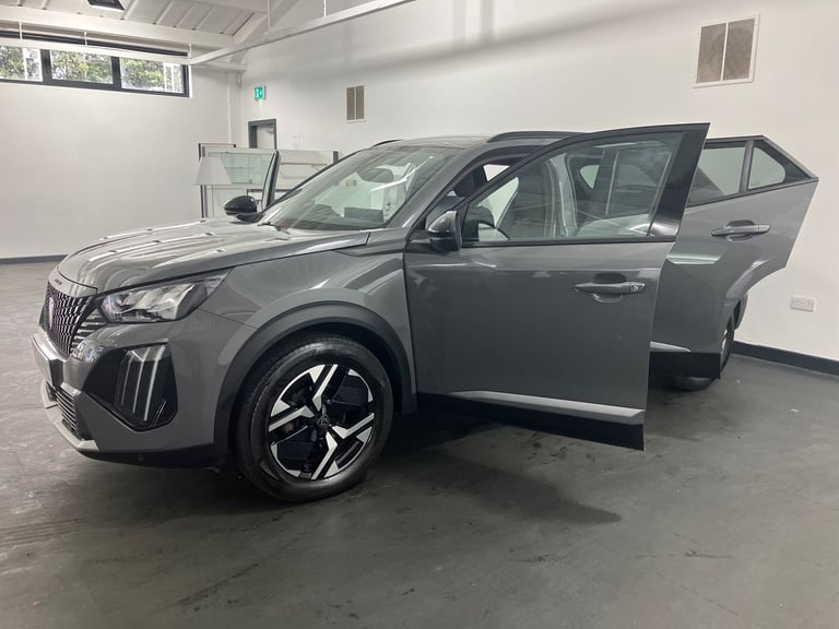 2024 Peugeot 2008 1.2 PureTech Allure 5dr Estate PETROL Manual