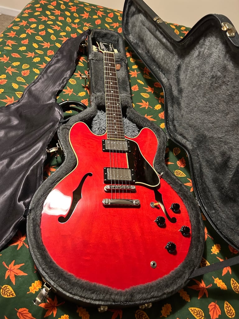 image for Es335 VG MIJ guitar Gibson case