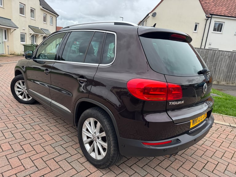 Volkswagen, TIGUAN, Estate, 2013, Semi-Auto, 1968 (cc), 5 doors