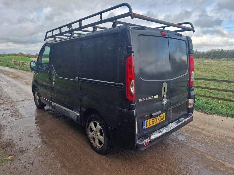 2011 Renault Trafic  Drives Perfect  5m MOT  SWB  Black  Ready to work